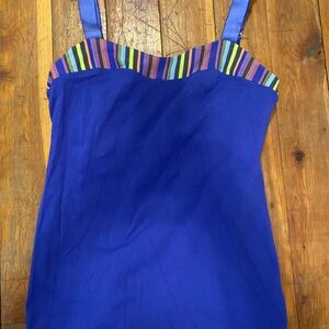 Lululemon tank with built in bra